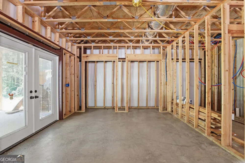 346 Currahee Ridge RD Toccoa, GA 30577