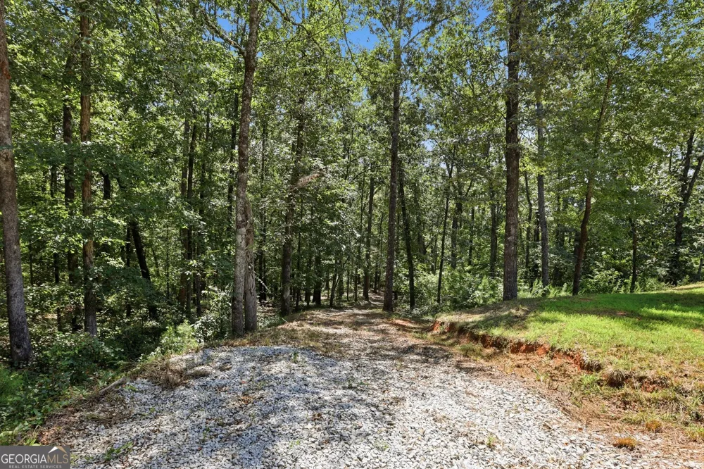 346 Currahee Ridge RD Toccoa, GA 30577