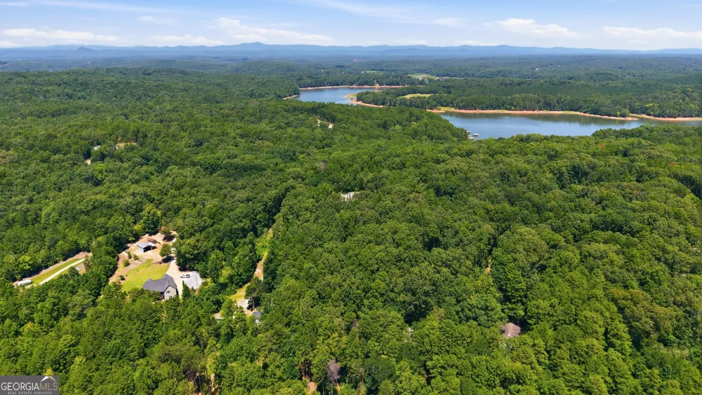 346 Currahee Ridge RD Toccoa, GA 30577