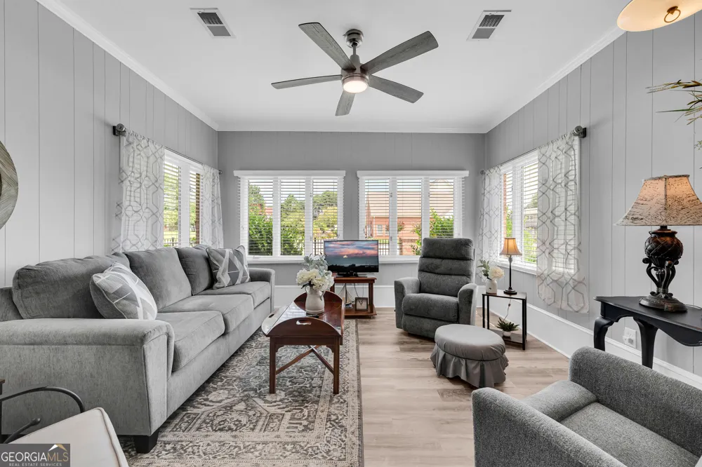 18 Somerset CT Hartwell, GA 30643