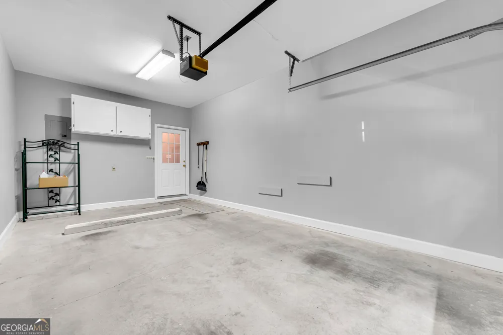 18 Somerset CT Hartwell, GA 30643