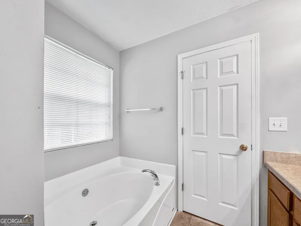 112 Tyler WAY Jackson, GA 30233