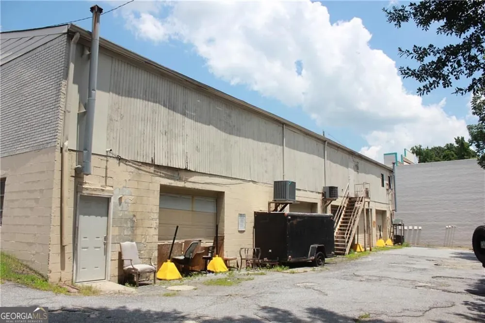 5634 Buford HWY Norcross, GA 30071