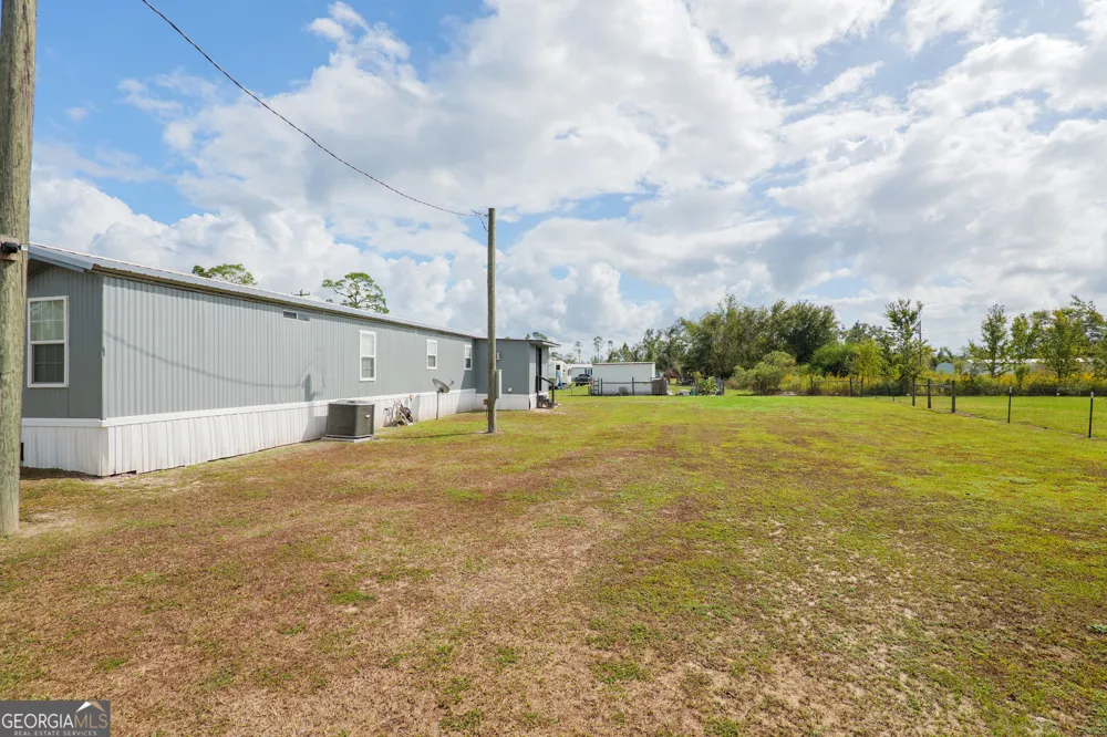 264 Cuttings Loop Road Homerville, GA 31634