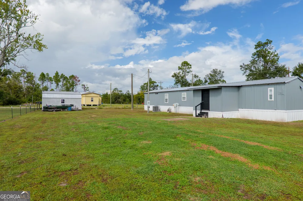 264 Cuttings Loop Road Homerville, GA 31634