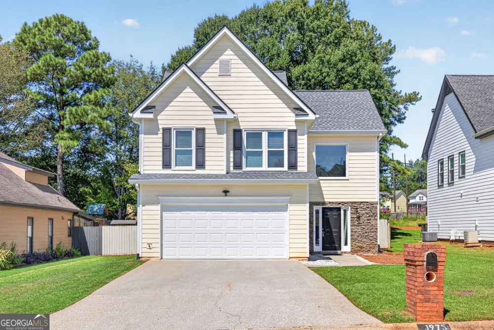 1975 Watercrest CIR Lawrenceville, GA 30043