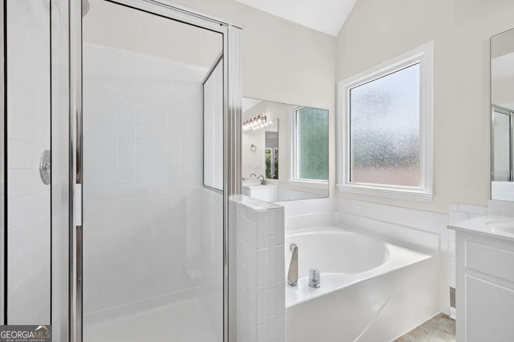 1975 Watercrest CIR Lawrenceville, GA 30043