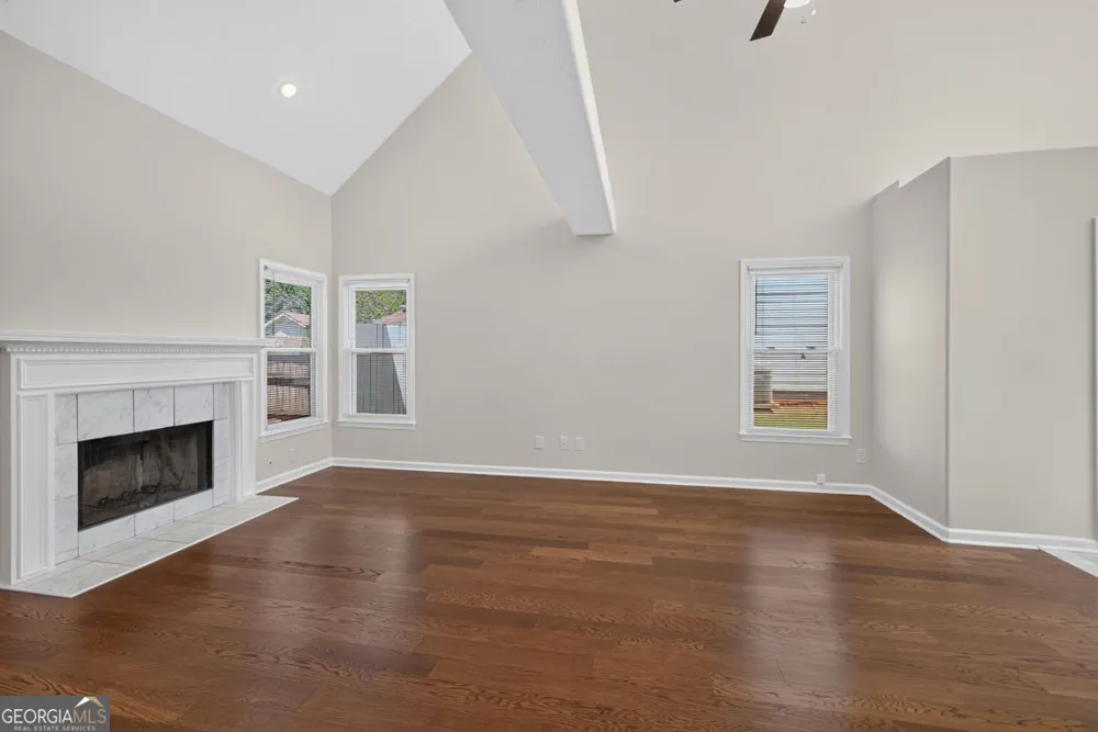 1975 Watercrest CIR Lawrenceville, GA 30043