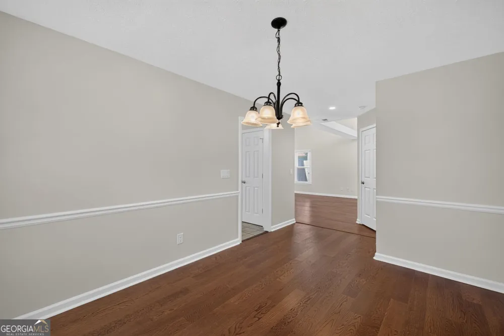 1975 Watercrest CIR Lawrenceville, GA 30043
