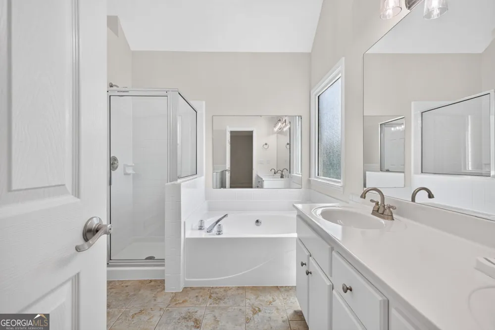 1975 Watercrest CIR Lawrenceville, GA 30043