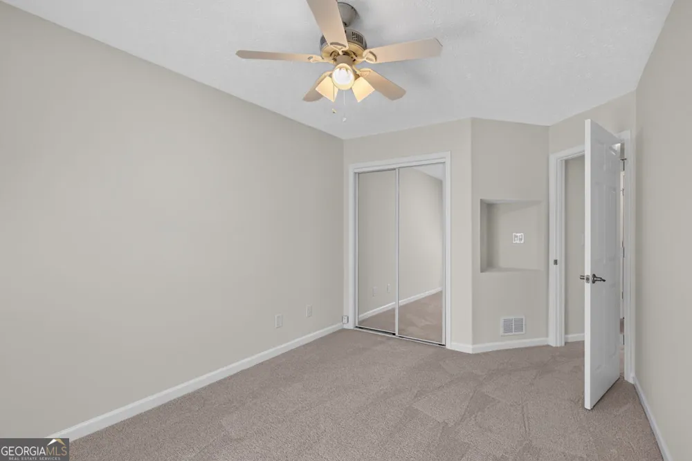 1975 Watercrest CIR Lawrenceville, GA 30043