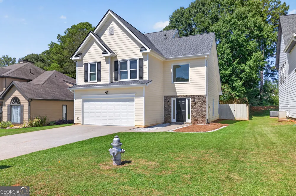 1975 Watercrest CIR Lawrenceville, GA 30043