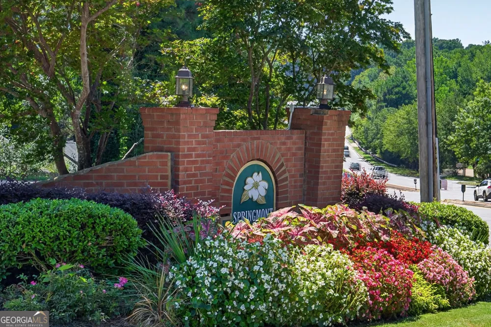 1975 Watercrest CIR Lawrenceville, GA 30043