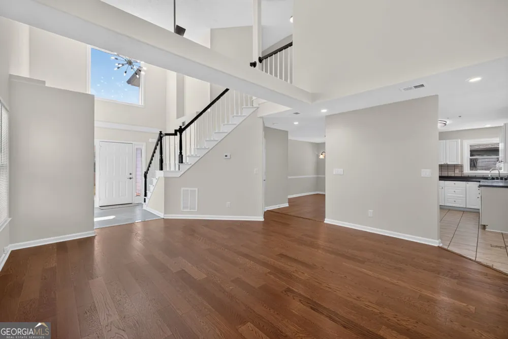 1975 Watercrest CIR Lawrenceville, GA 30043