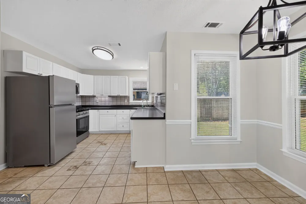 1975 Watercrest CIR Lawrenceville, GA 30043