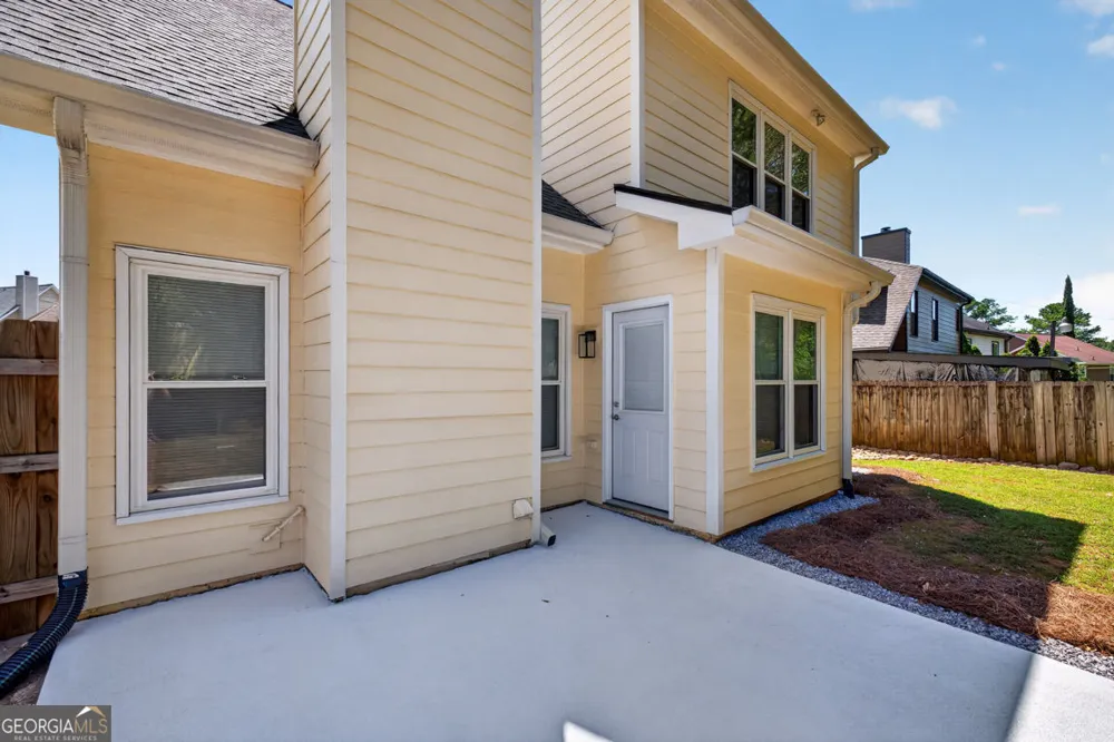 1975 Watercrest CIR Lawrenceville, GA 30043