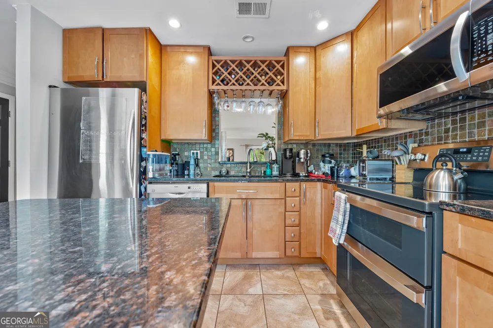 716 McGill PL NE Atlanta, GA 30312