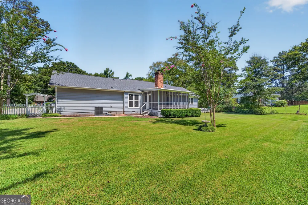 3631 Sussex DR NE Milledgeville, GA 31061