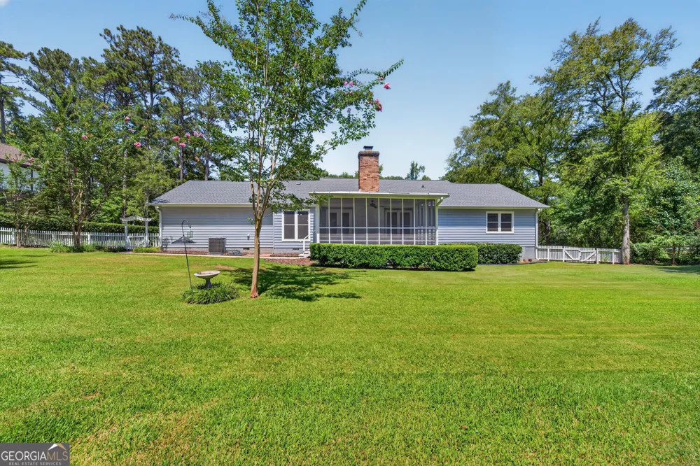 3631 Sussex DR NE Milledgeville, GA 31061