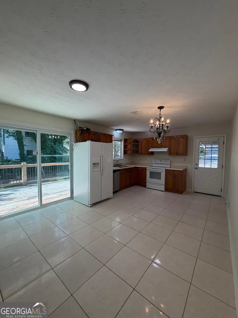 6892 Maddox RD Morrow, GA 30260