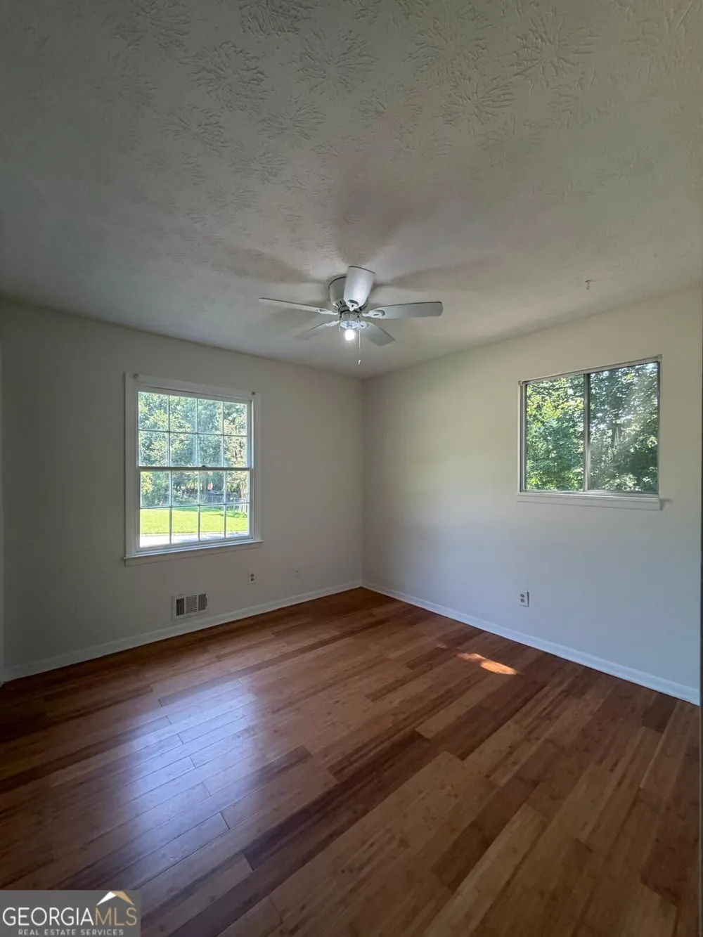 6892 Maddox RD Morrow, GA 30260