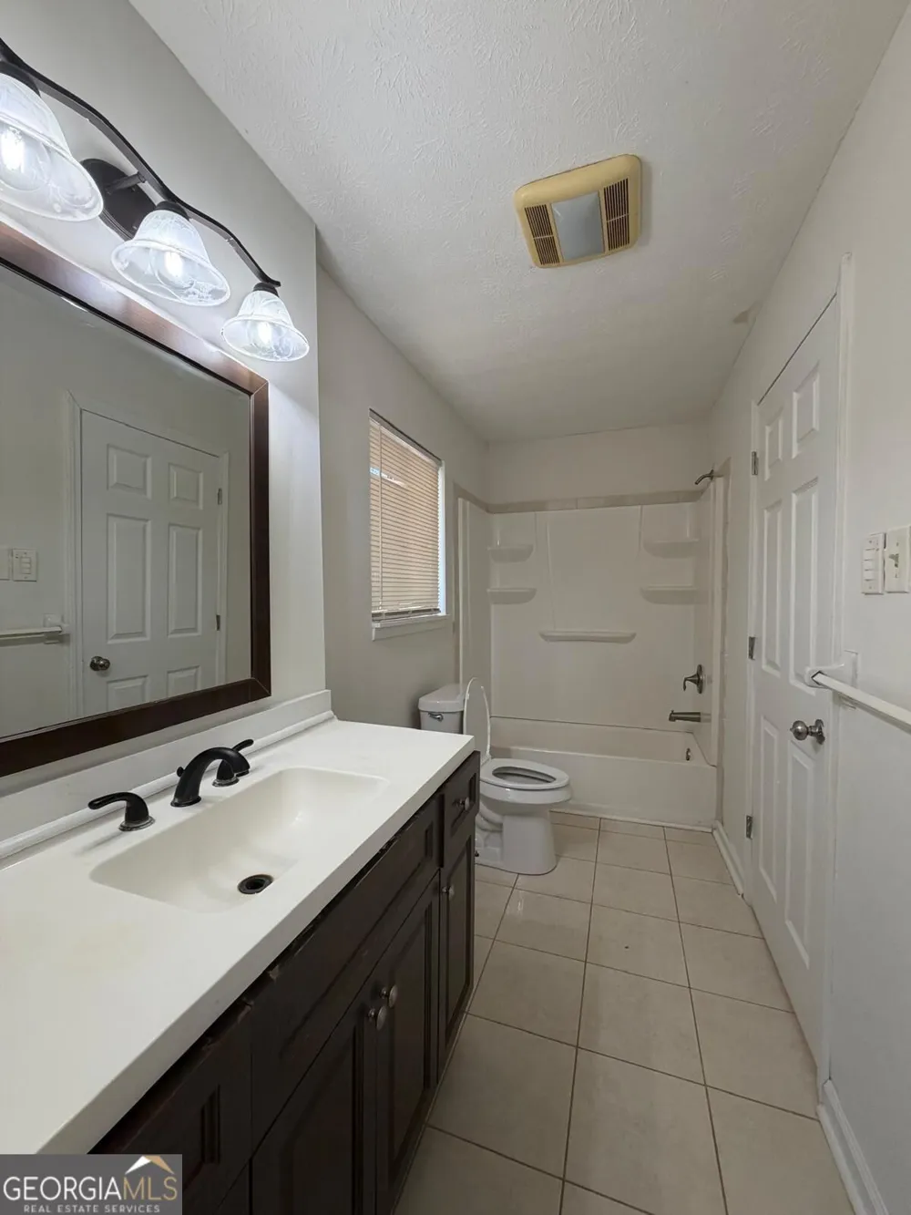 6892 Maddox RD Morrow, GA 30260