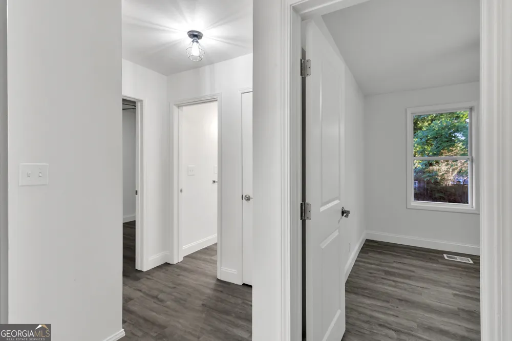 1436 Lanvale DR SW Atlanta, GA 30310