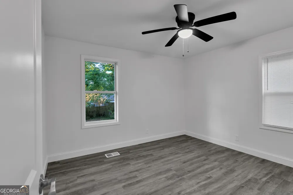 1436 Lanvale DR SW Atlanta, GA 30310