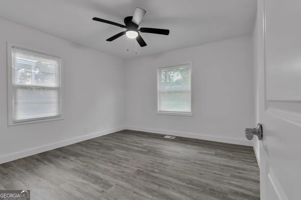 1436 Lanvale DR SW Atlanta, GA 30310