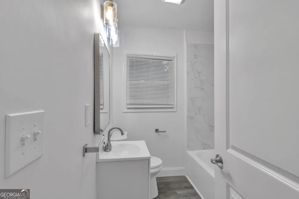 1436 Lanvale DR SW Atlanta, GA 30310