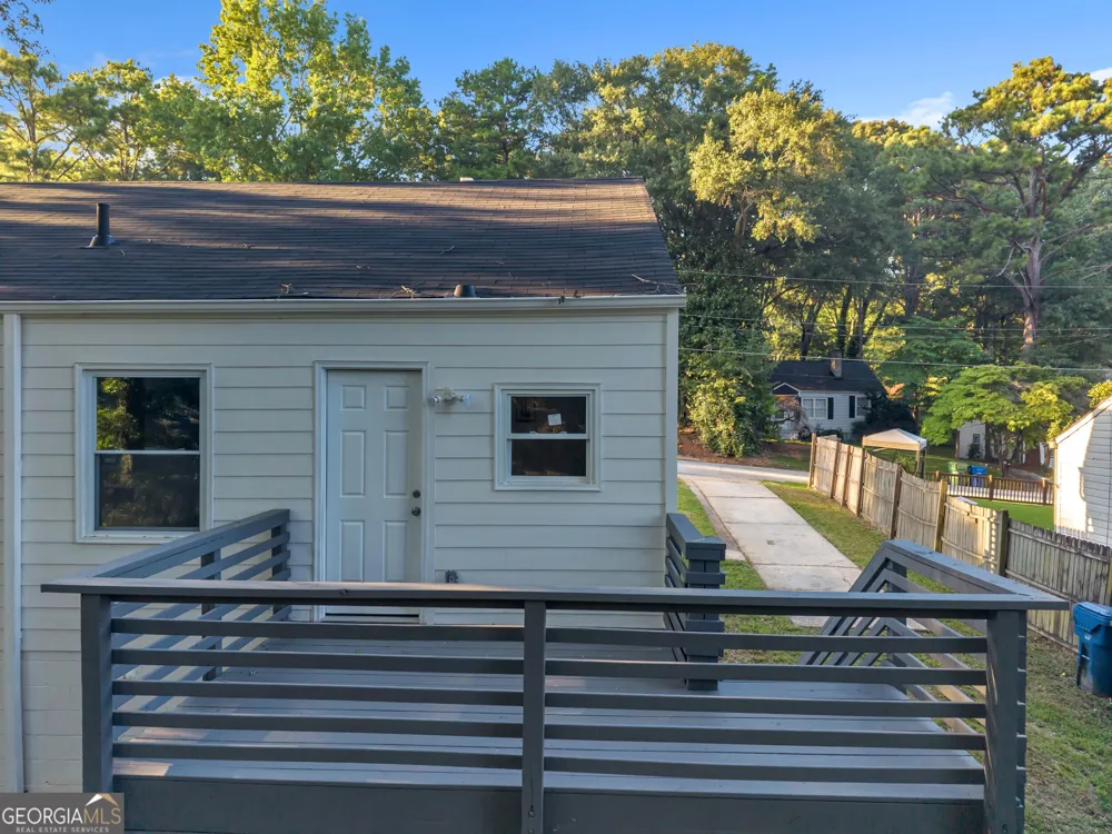 1436 Lanvale DR SW Atlanta, GA 30310