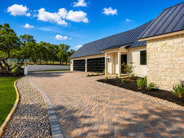 11221 Ensor Boerne, TX 78006
