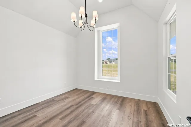 186 SPRING CREEK CIR Bandera, TX 78003