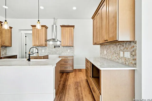 486 WOOD VIEW CIR Bandera, TX 78003