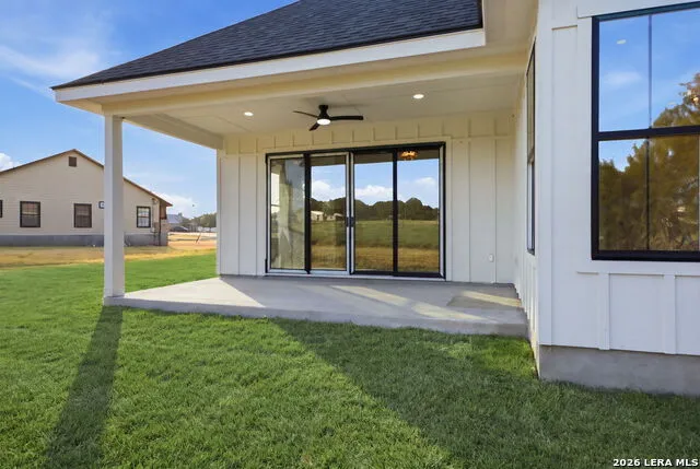 486 WOOD VIEW CIR Bandera, TX 78003