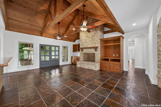 2234 Us Highway 90 Castroville, TX 78009
