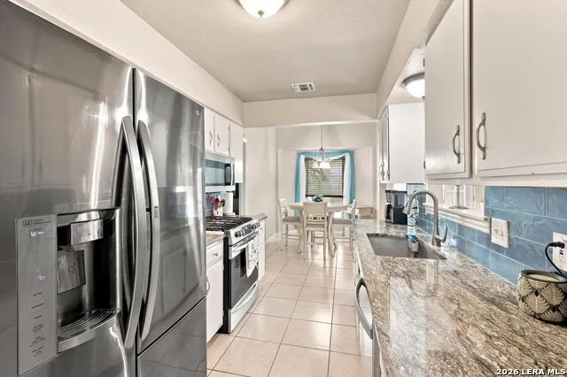 9314 WICKHEATHER ST San Antonio, TX 78254