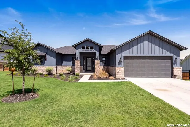 116 Woodbridge Dr La Vernia, TX 78121