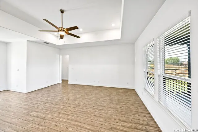 116 Woodbridge Dr La Vernia, TX 78121