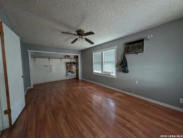 319 MCKAY San Antonio, TX 78226