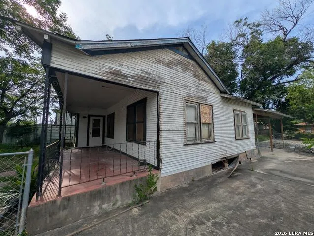 319 MCKAY San Antonio, TX 78226