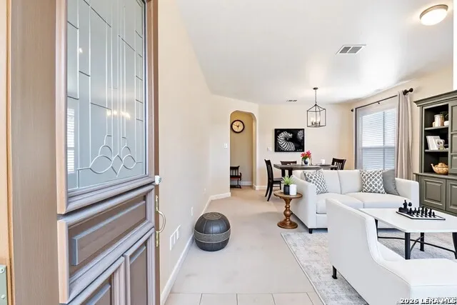 8011 Jalane Park San Antonio, TX 78255