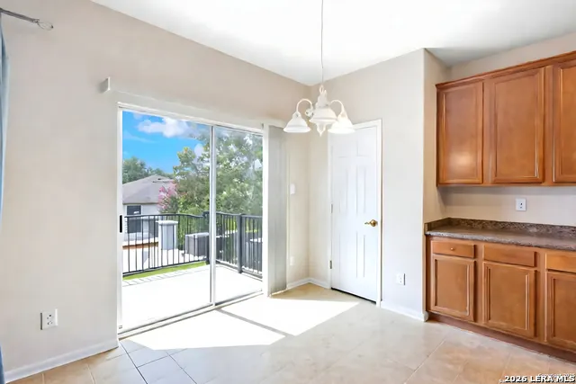8011 Jalane Park San Antonio, TX 78255