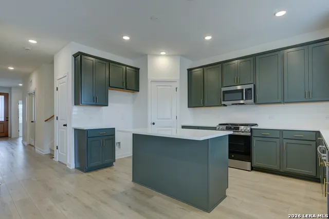 314 Nottabi Rd Adkins, TX 78101