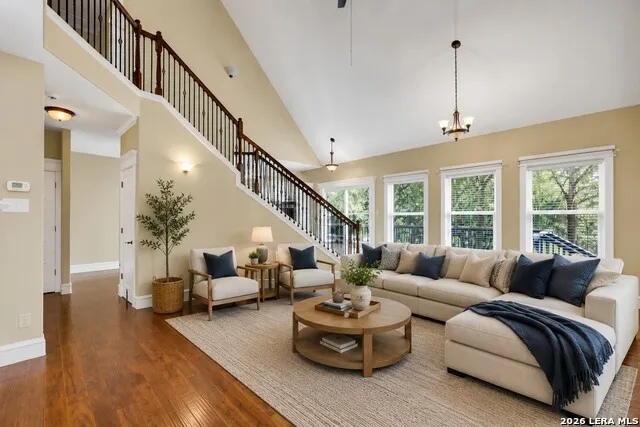 204 FALLING HLS New Braunfels, TX 78132