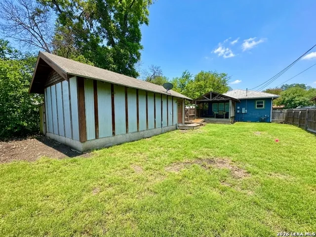 1019 W ELSMERE PL San Antonio, TX 78201