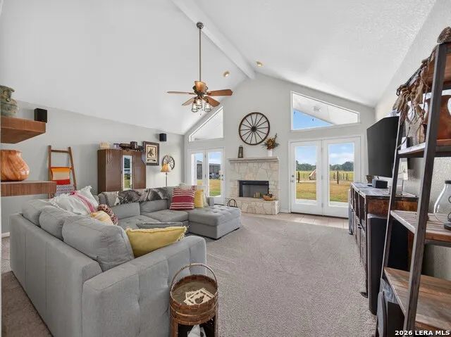 247 S Palo Alto Dr Floresville, TX 78114