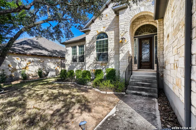 323 Allemania Dr New Braunfels, TX 78132
