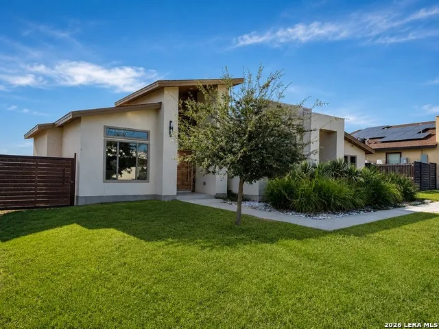 2218 APPLE WOOD ST Eagle Pass, TX 78852