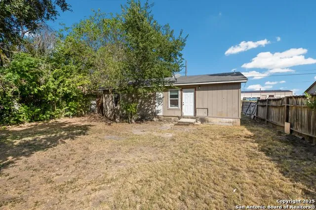 638 Hood San Antonio, TX 78208